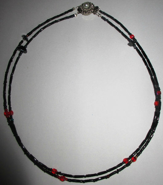 collier noir double rang
